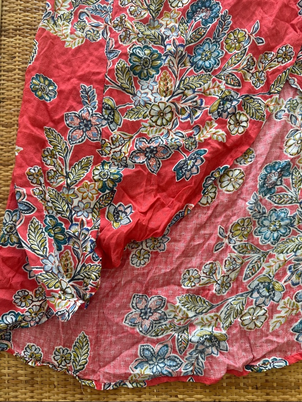 Solemio Red Floral Wrap Sarong Beach Cover-Up - Picture 6 of 6